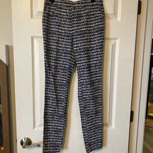 Pinkyotto Navy and White Stretch Skinny Pants Size Medium